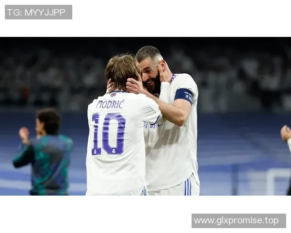 球员进球后当场落泪,幕后故事令人动容 球员进球后当场落泪,幕后故事令人动容