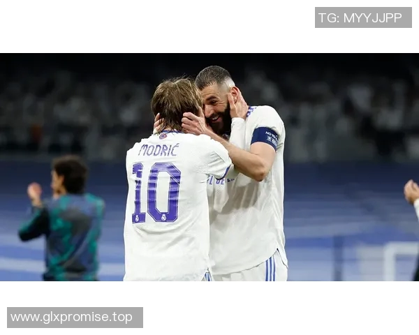 球员进球后当场落泪,幕后故事令人动容 球员进球后当场落泪,幕后故事令人动容