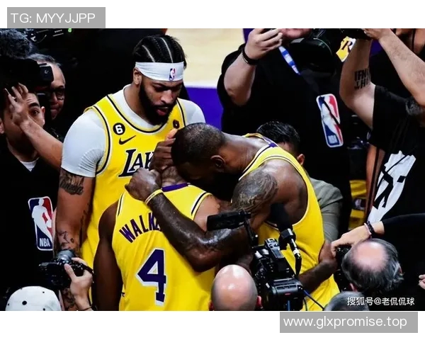 湖人深夜发文,疑似回应转会传闻 湖人深夜发文,疑似回应转会传闻