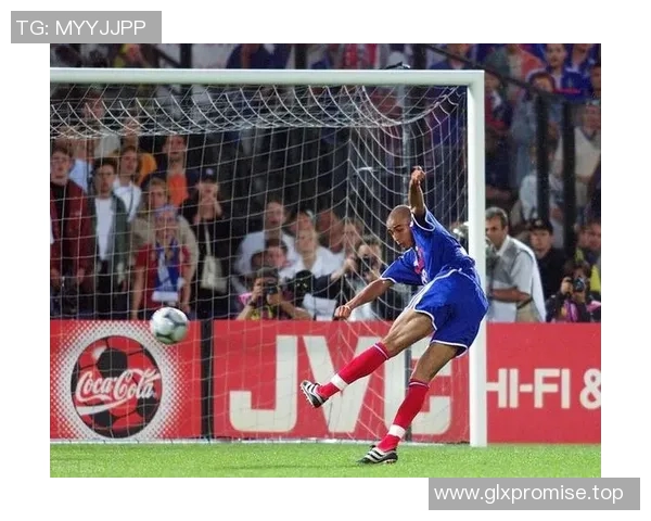 拜仁慕尼黑鲜为人知的十大冷知识揭秘 你绝对想不到的足球内幕